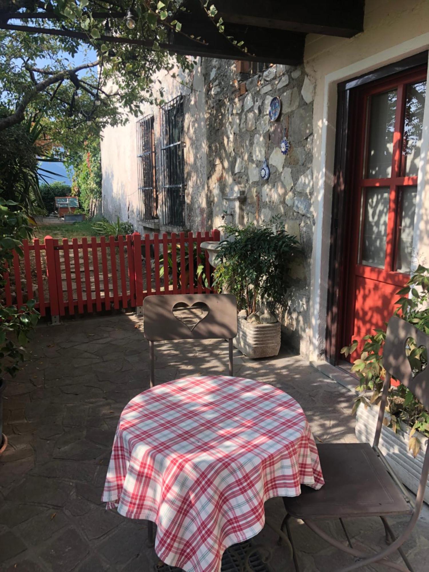 Antica Casa Fenaroli Apartment Iseo Exterior photo